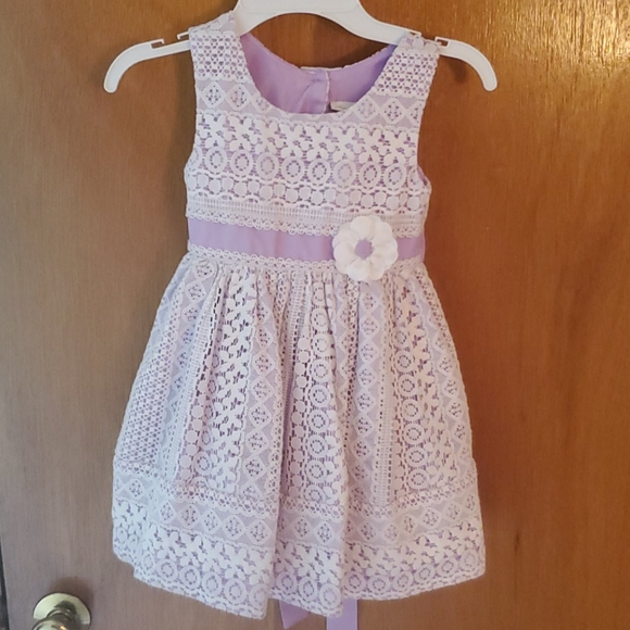 white dress size 3t